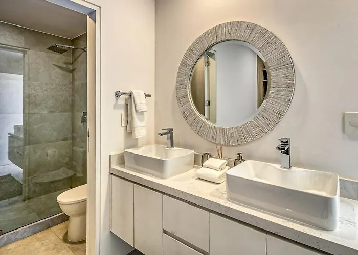 Spacious Luxury With Ocean Views, Pool&steps To Playa El Médano * Cabo San Lucas