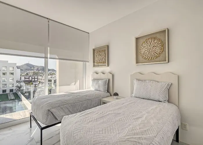 Spacious Luxury With Ocean Views, Pool&steps To Playa El Médano *